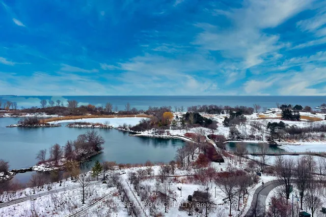 Additional image 22 of 59 Annie Craig Dr Unit 1005