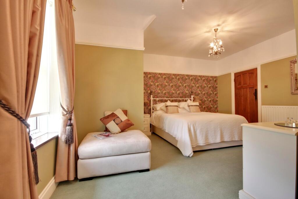 Additional image 14 of Salisbury Road, Winkton, Christchurch, BH23