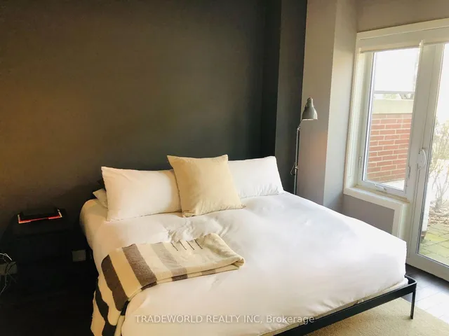 Additional image 7 of 25 OAK St