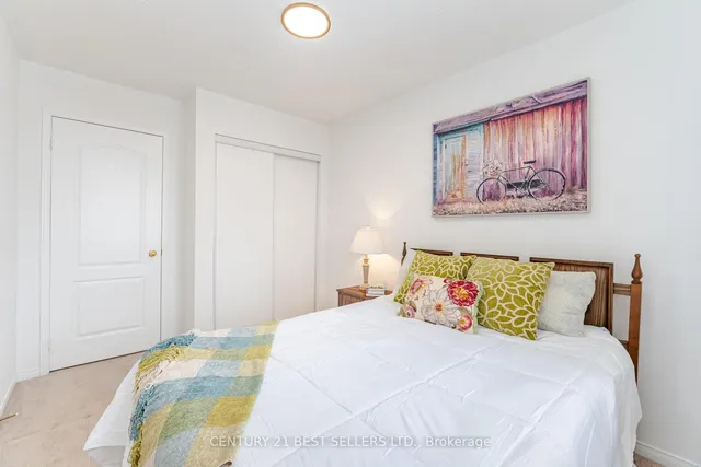 Additional image 25 of 6171 Rowers Cres