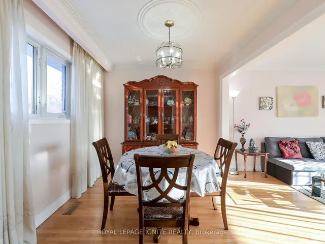 Additional image 13 of 7660 Darcel Ave