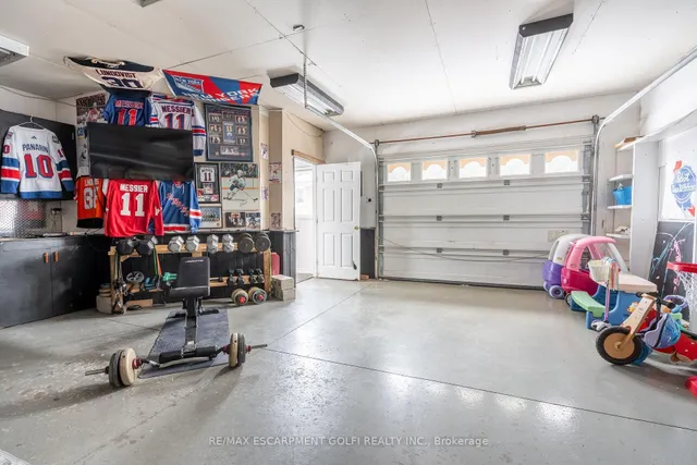 Additional image 34 of 118 Princeton Dr