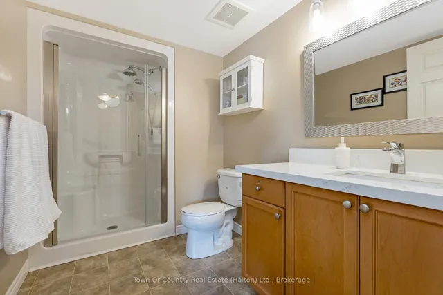 Additional image 16 of 1487 Maple Ave Unit 114