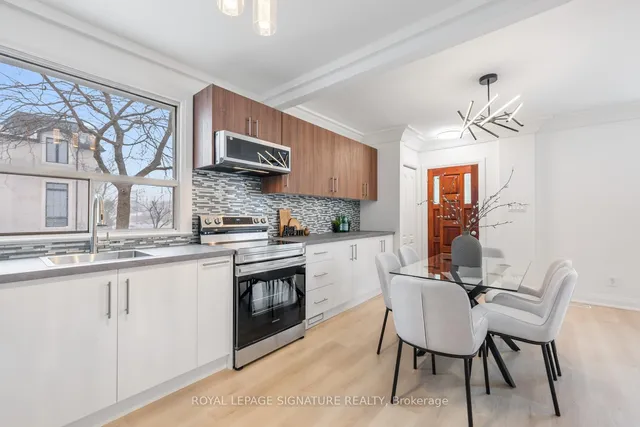 Additional image 16 of 94 Huntington Ave