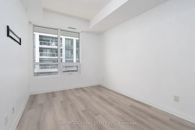 Additional image 17 of 59 Annie Craig Dr Unit 306