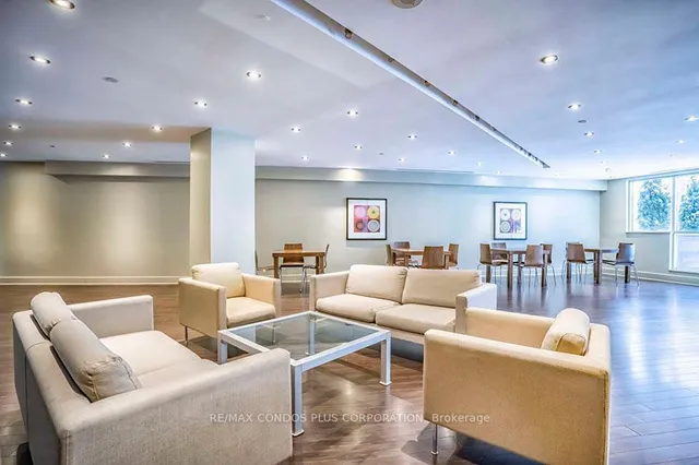 Additional image 30 of 218 Queens Quay Unit 910