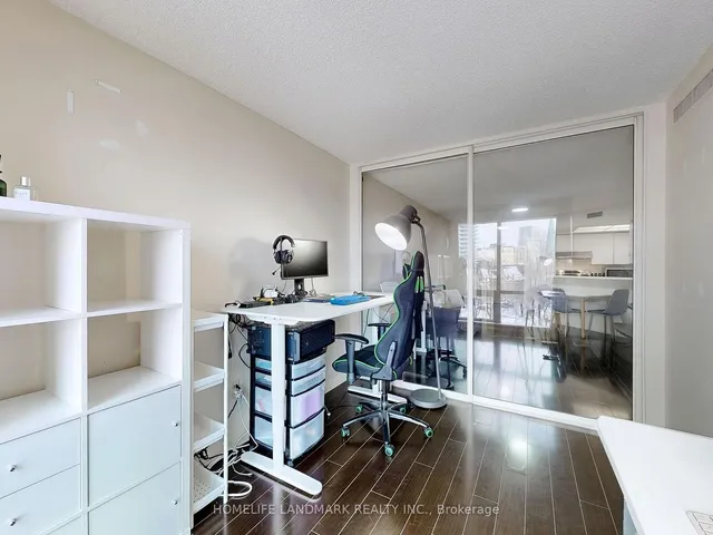 Additional image 14 of 1001 Bay St Unit 701