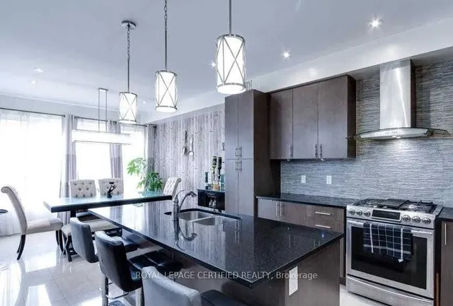 Additional image 12 of 3 Lower Thames Dr