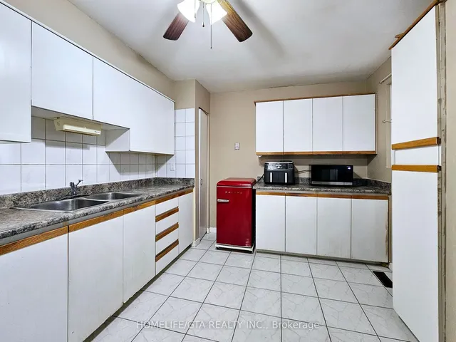 Additional image 12 of 24 Bradstone Sq