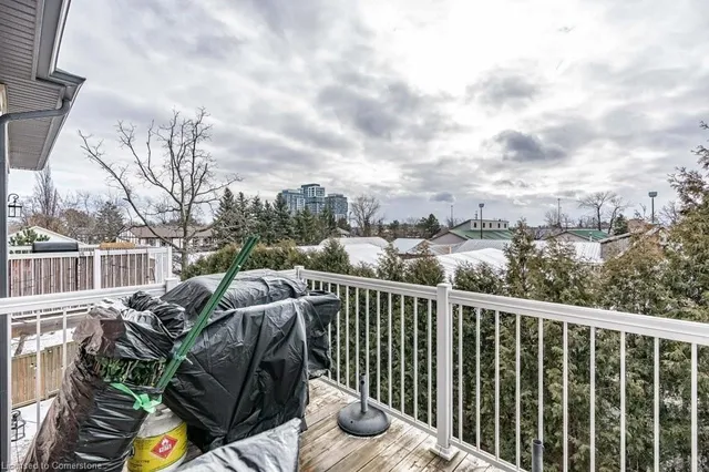 Additional image 26 of 2220 Queensway Dr Unit 13