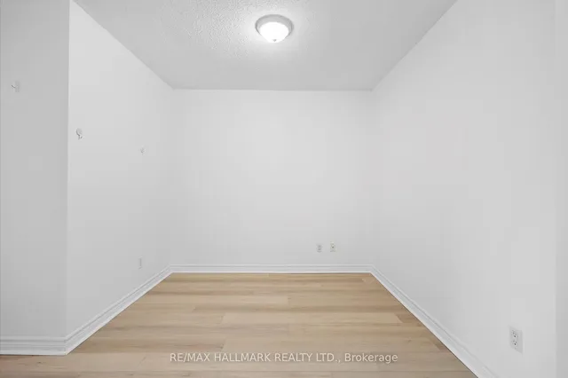 Additional image 9 of 761 Bay St Unit 2303