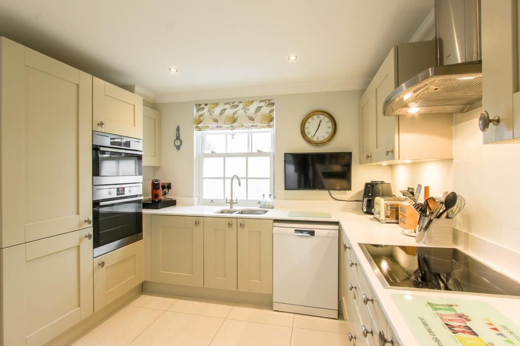 Additional image 6 of 14 HILLRICK CRESCENT, YEOVIL