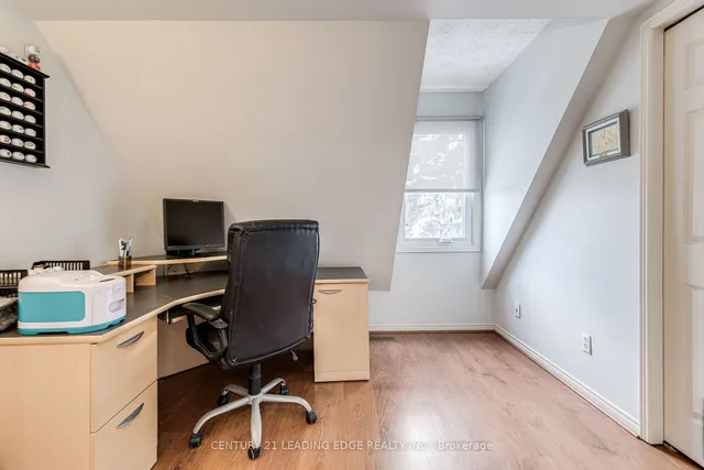 Additional image 14 of 24 TORBRICK Rd