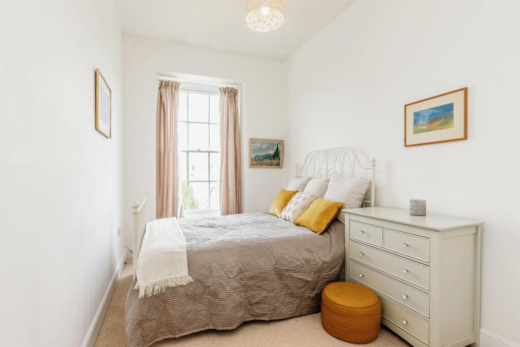 Additional image 9 of Royal York Crescent, Clifton, Bristol