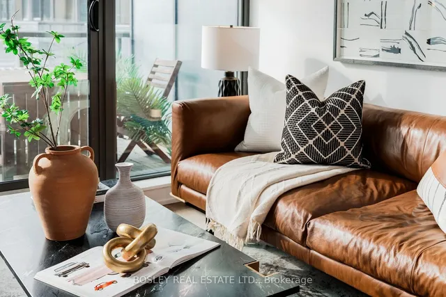 Additional image 5 of 560 King St Unit 713