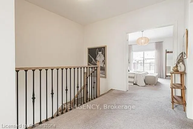 Additional image 30 of 525 Dundas St East