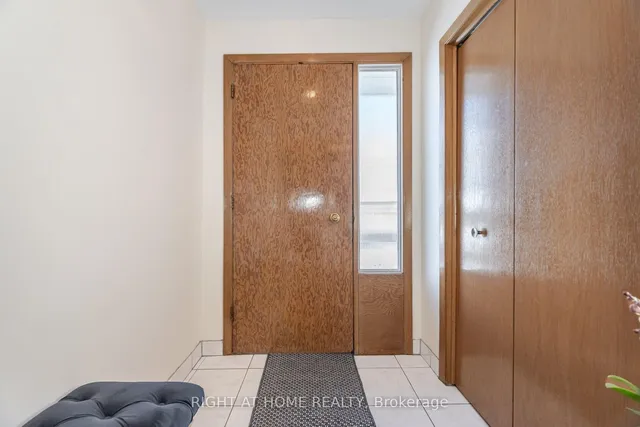 Additional image 3 of 193 GILTSPUR Dr