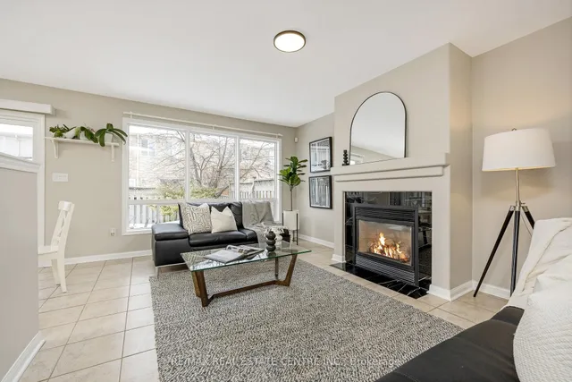 Additional image 6 of 1628 Cartwright Cres