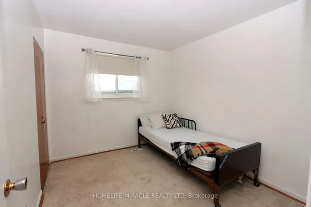 Additional image 16 of 6 Strathavon Dr