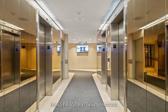 Additional image 11 of 3700 Kaneff Cres Unit 411