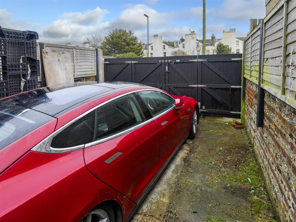 Additional image 30 of Pier Road, Littlehampton