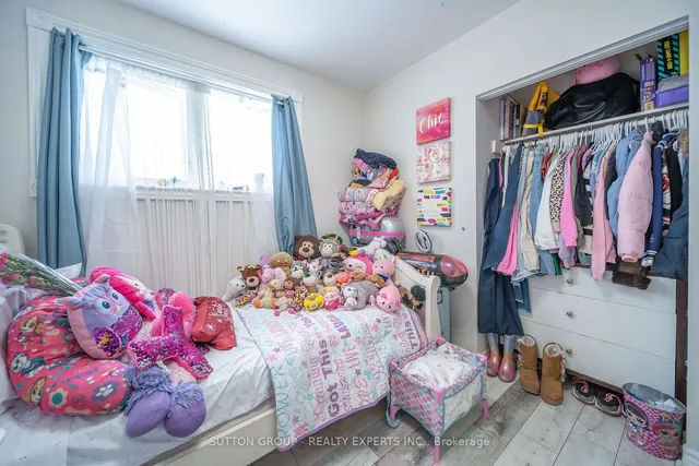 Additional image 23 of 131 Mcmurchy Ave