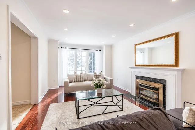 Additional image 7 of 2049 Country Club Dr