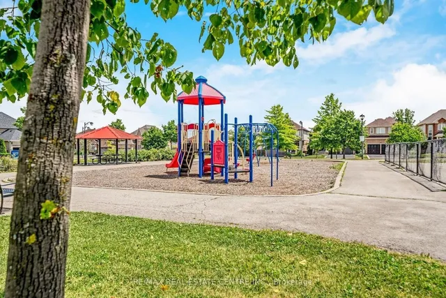 Additional image 39 of 1360 Main St Unit 304