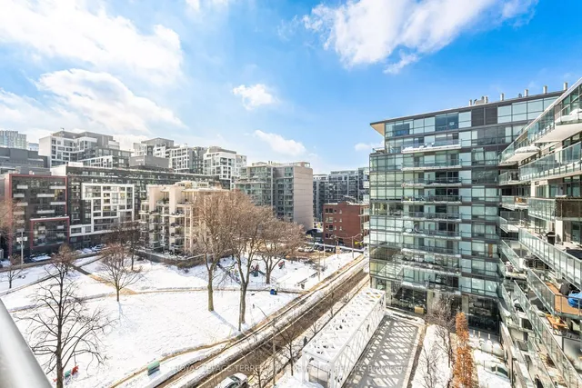 Additional image 34 of 55 Stewart St Unit 823