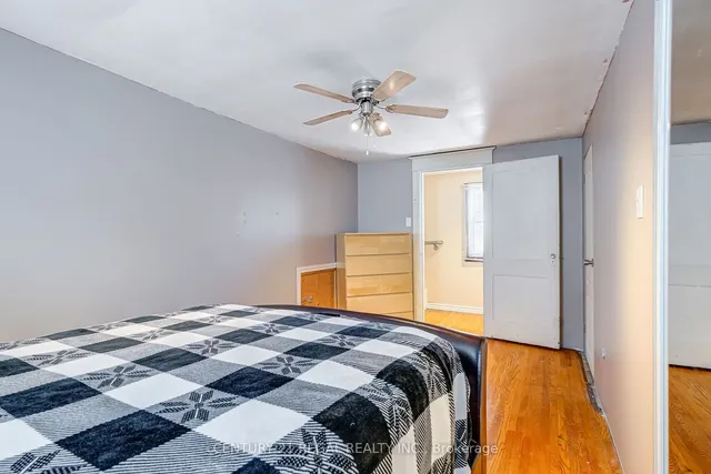 Additional image 23 of 527 Sammon Ave