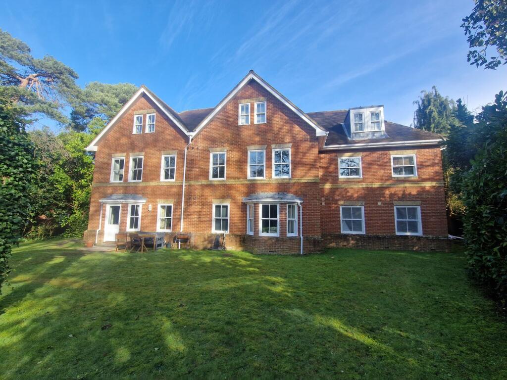 Primary image of 35 Talbot Avenue, TALBOT WOODS, BH3