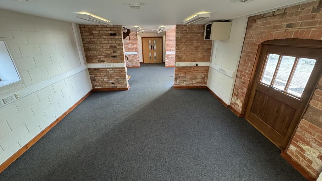 Additional image 6 of Unit 5/6 Patrick Farm Barns, Meriden Road, Hampton In Arden, Solihull, B92 0LT