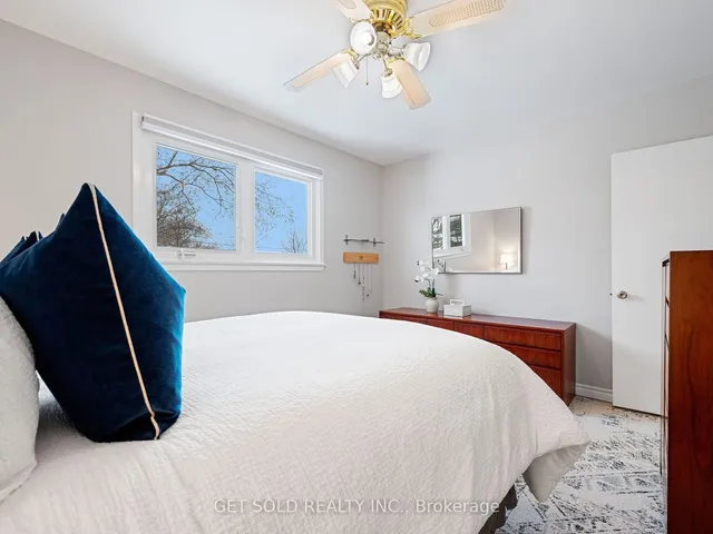 Additional image 21 of 50 Ringway Cres