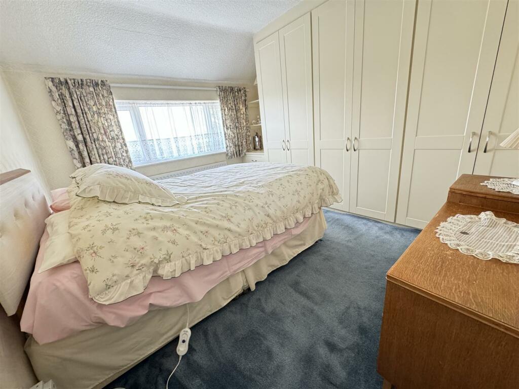 Additional image 30 of Yateley Crescent, Great Barr, Birmingham