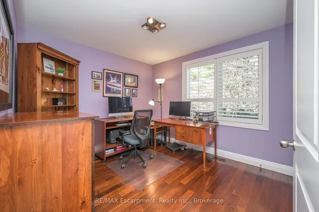 Additional image 19 of 402 PATRICIA Dr