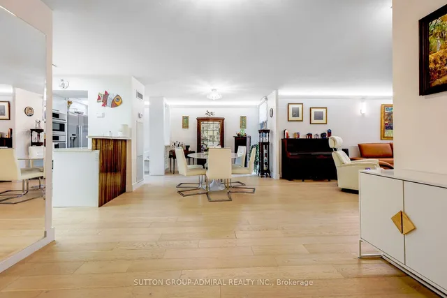 Additional image 5 of 278 Bloor St Unit 805