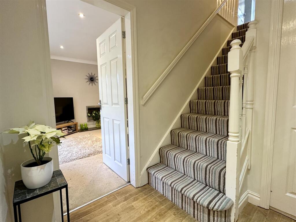 Additional image 15 of Johns Close, Studley