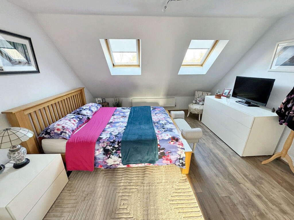 Additional image 17 of Dobede Way, Soham