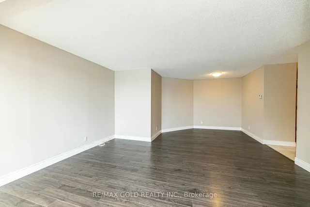 Additional image 7 of 41 Markbrook Lane Unit 515