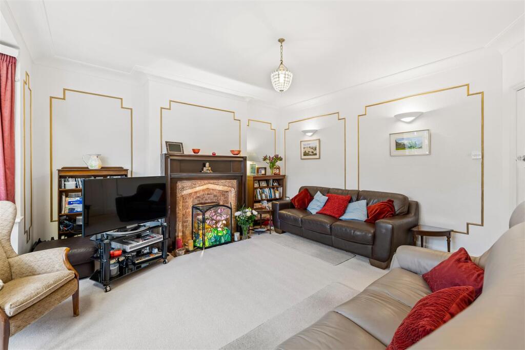 Additional image 10 of Park Avenue, Hove