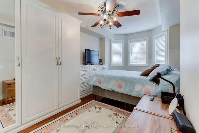 Additional image 19 of 760 LAWRENCE AVE Ave Unit 98