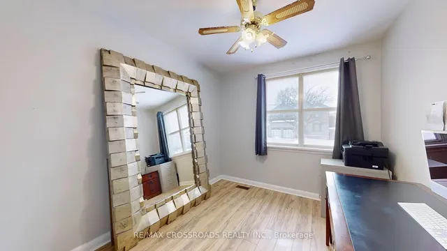 Additional image 15 of 260 Connaught Ave