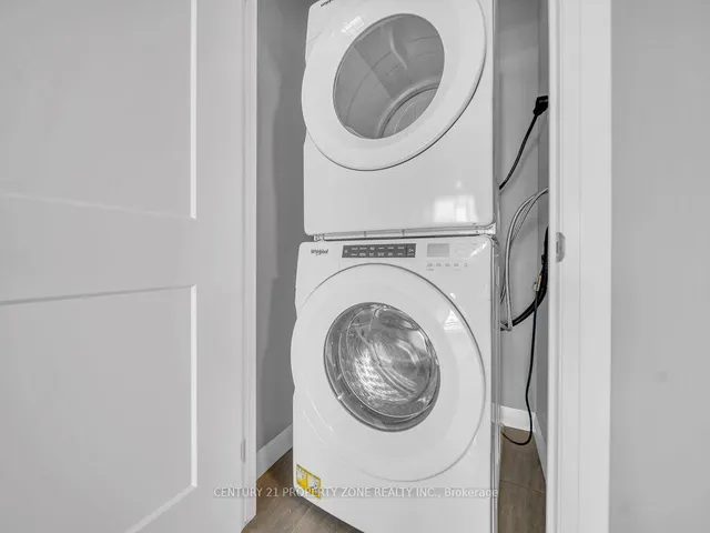 Additional image 25 of 104 Garment St Unit 1402