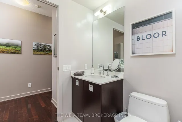 Additional image 16 of 33 Charles St Unit 1411