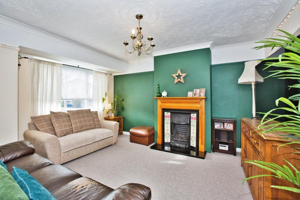 Additional image 2 of Roe Avenue, Houndstone, Yeovil