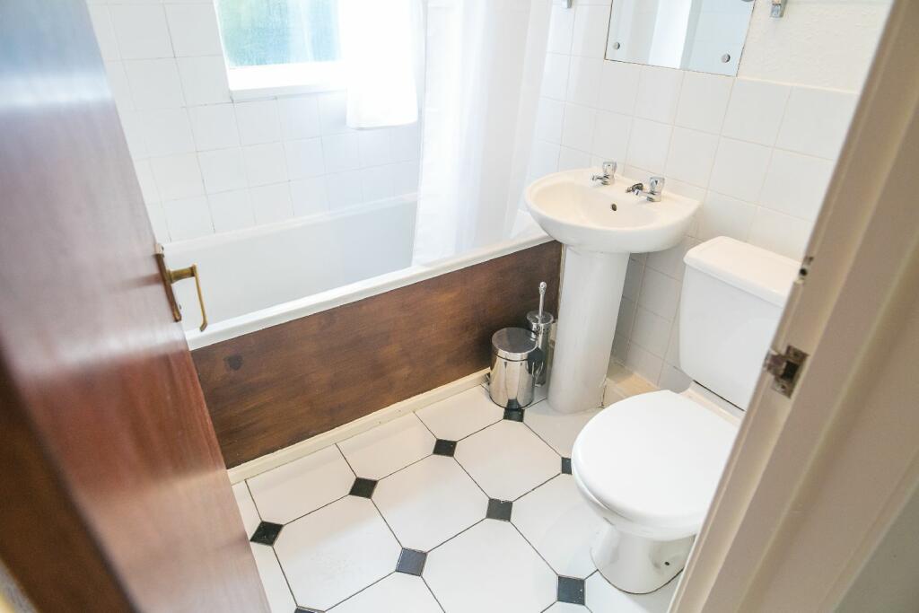 Additional image 12 of Poole Crescent, Harborne, Birmingham, West Midlands, B17