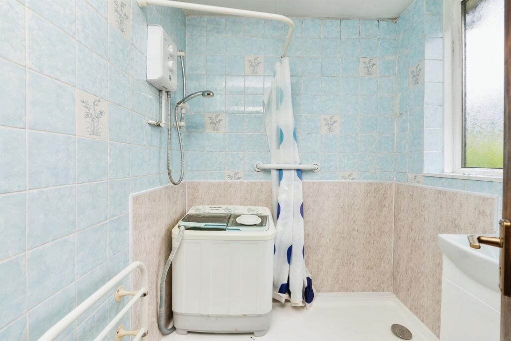 Additional image 14 of West Street, Oldland Common, Bristol