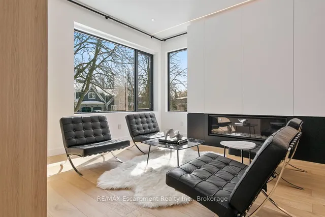 Additional image 7 of 1405 ACTON Cres