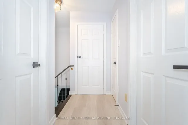 Additional image 36 of 21 Porteous Circ