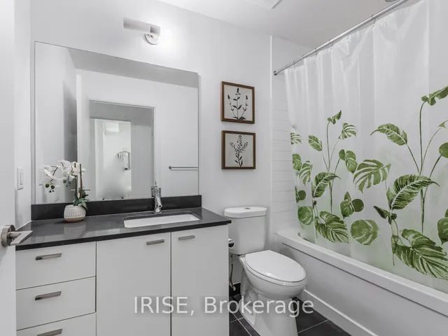 Additional image 16 of 30 Roehampton Ave Unit 610